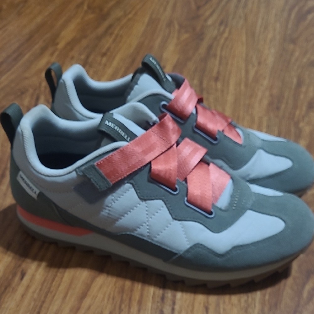 Merrell "Alpibe" Sneakers